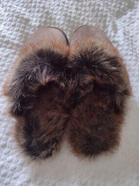 Restoration Hardware Fuzzy Slippers ( New )
